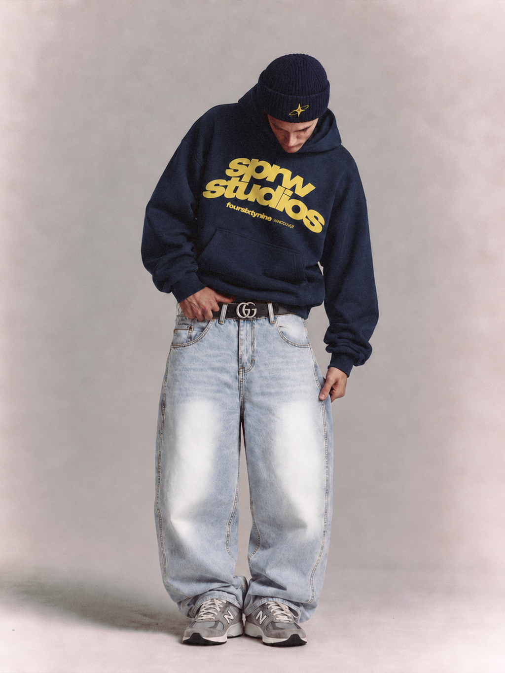 Men's Vintage Wash Sunfade Barrel Leg Jeans